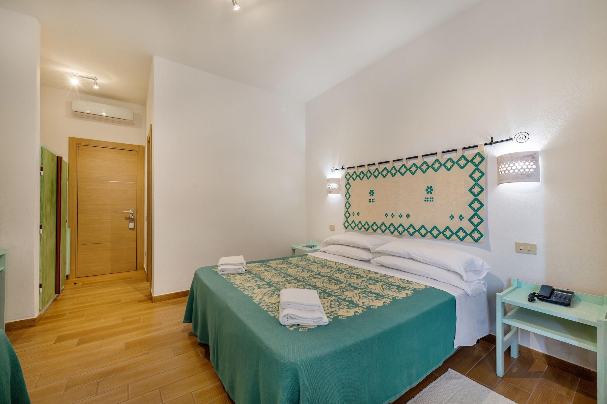 Hotel Le Mimose سان تيودورو المظهر الخارجي الصورة
