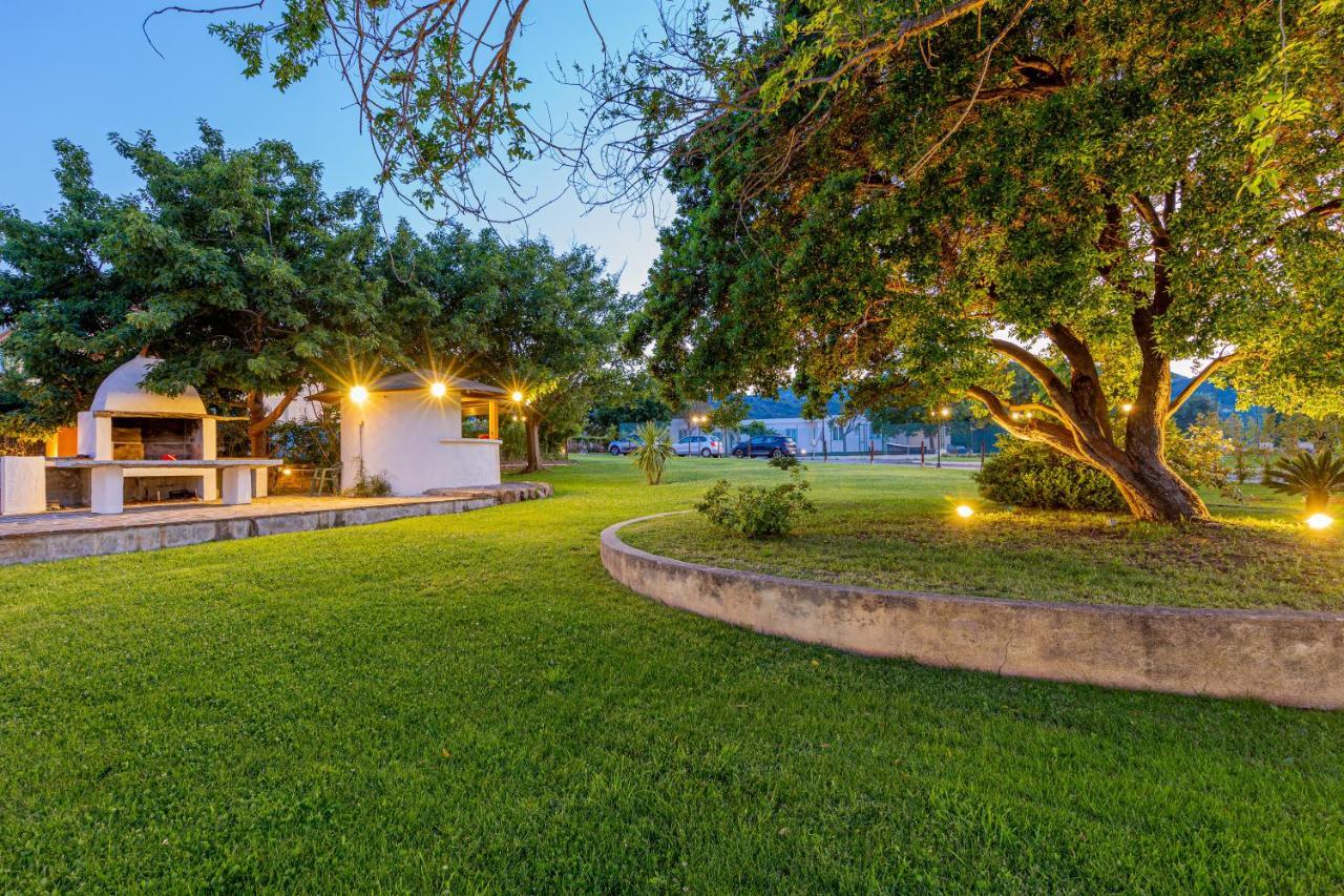 Hotel Le Mimose سان تيودورو المظهر الخارجي الصورة